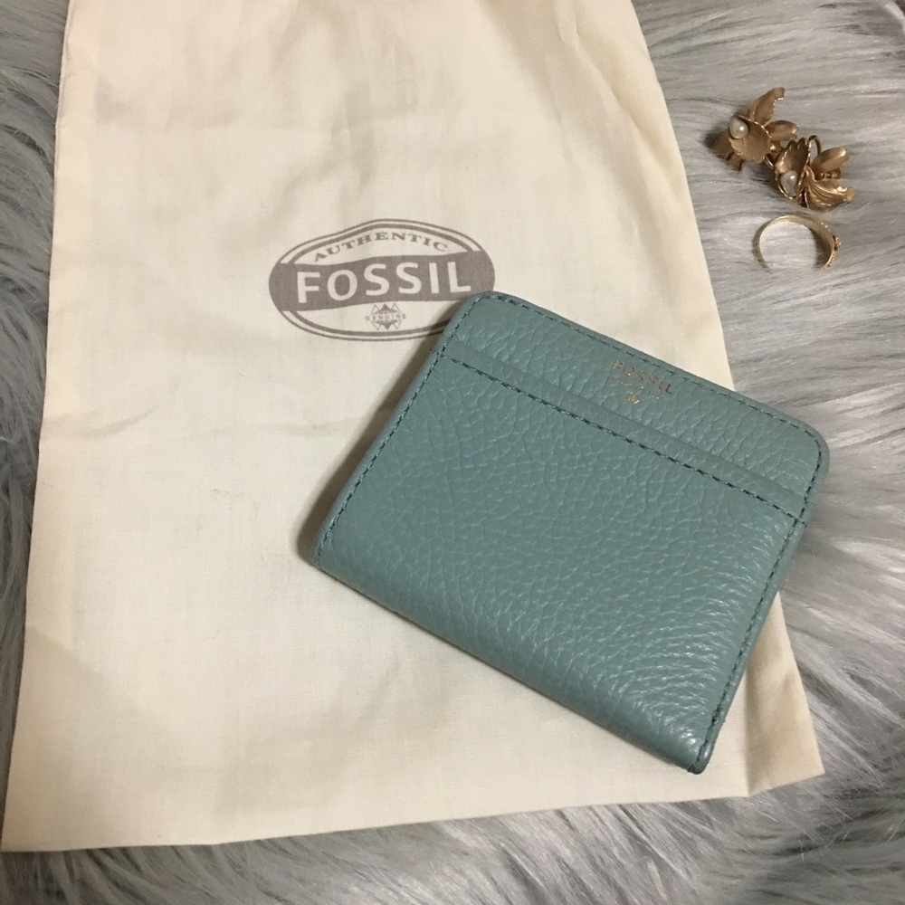 Fossil Wallet NWOT